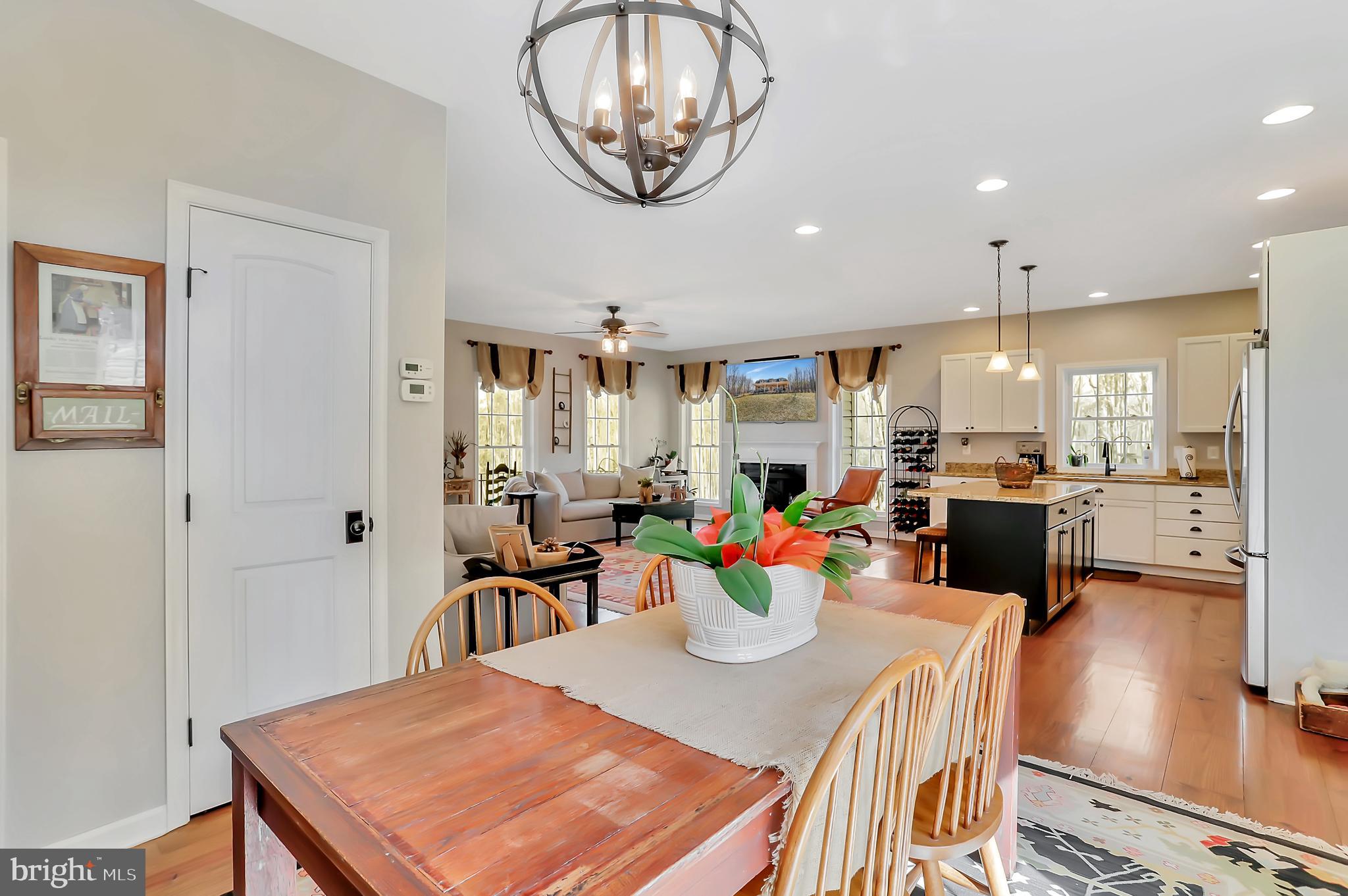 SMOKEYSHIRE - Residential