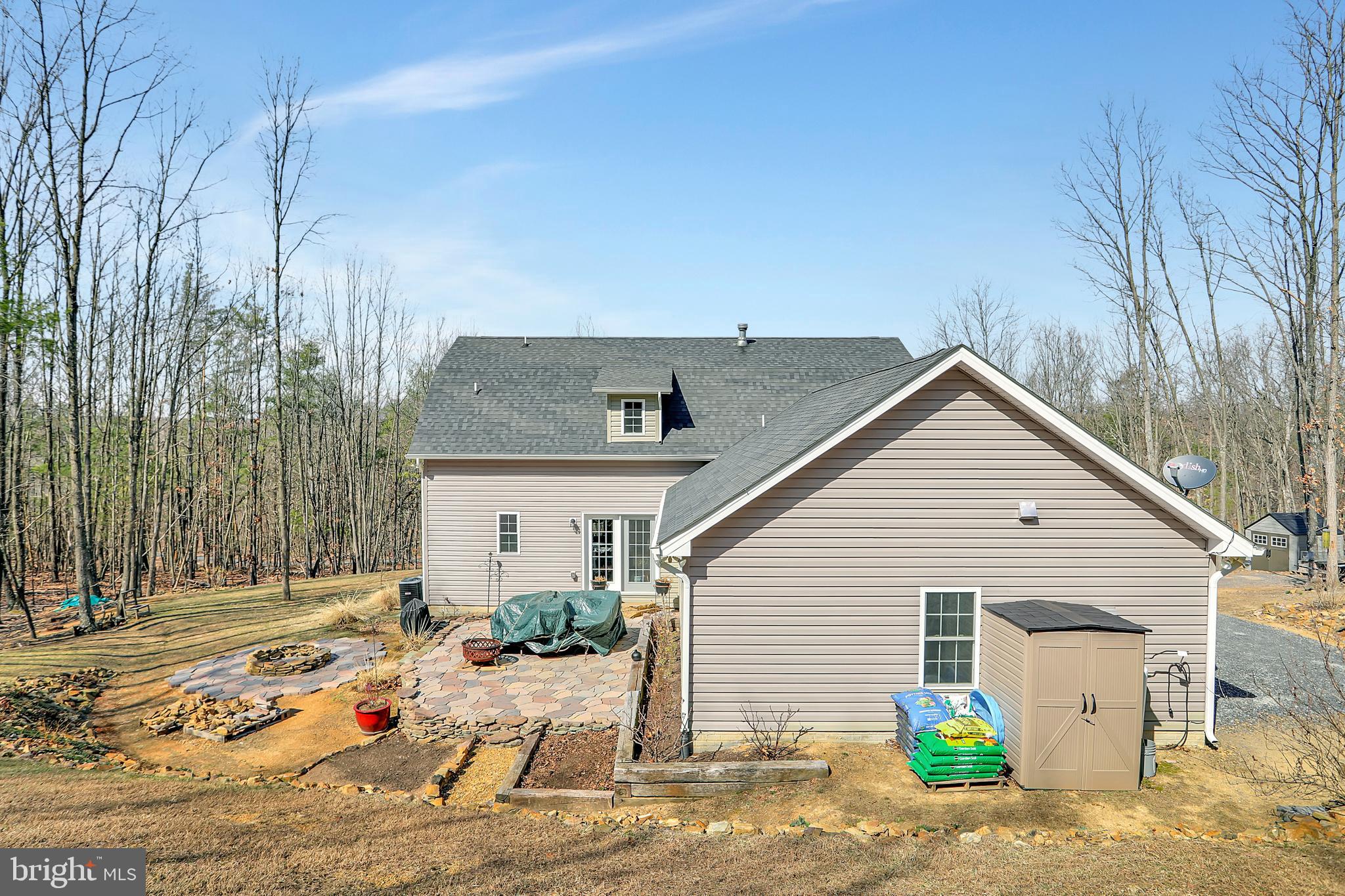 SMOKEYSHIRE - Residential