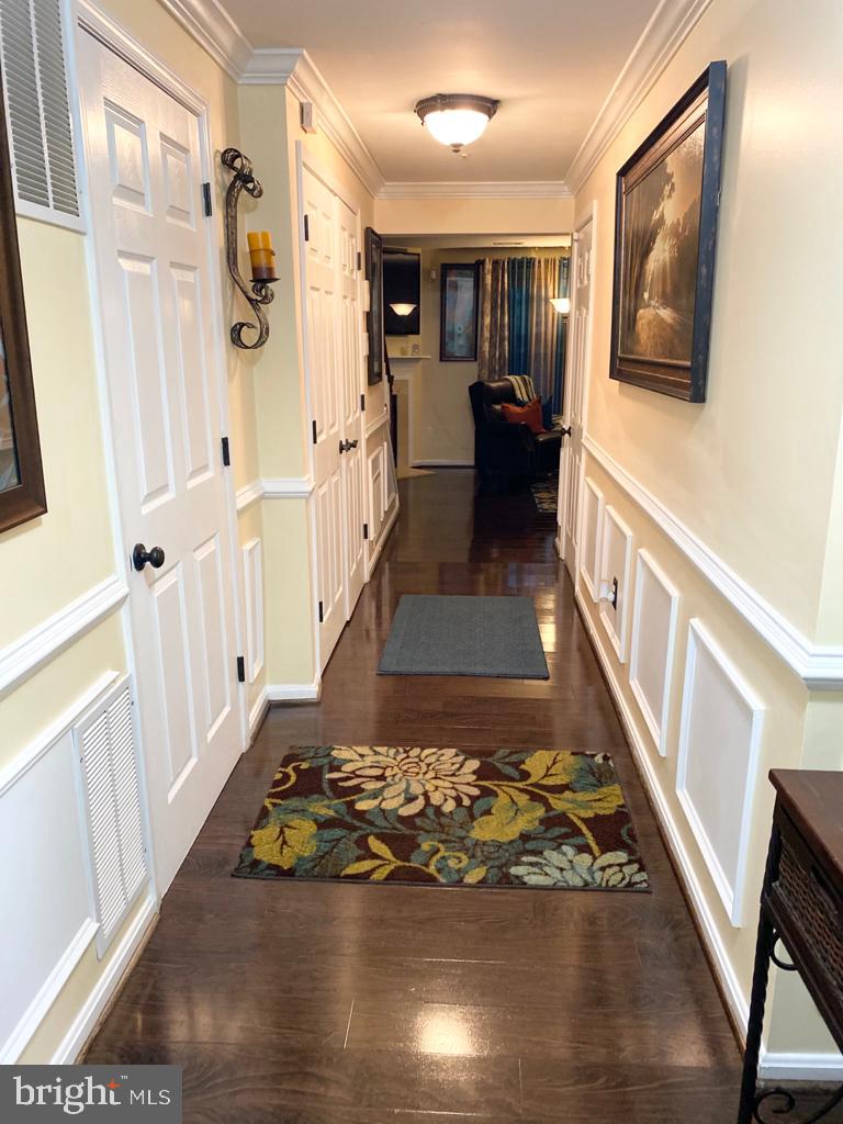 SOUTH HAMPTON - Residential