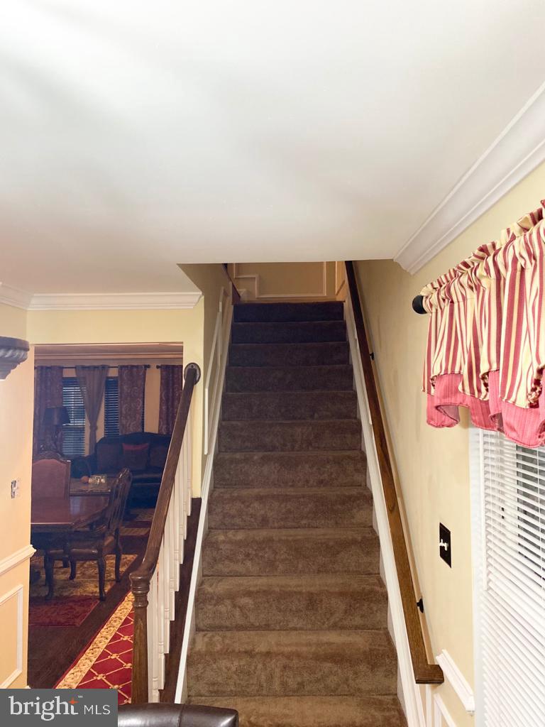 SOUTH HAMPTON - Residential