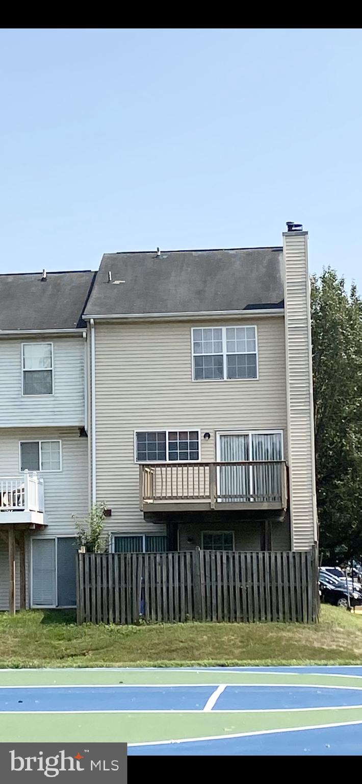 SOUTH HAMPTON - Residential