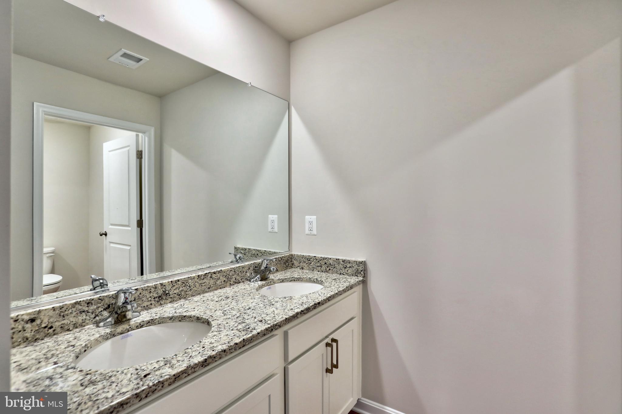 SHENANDOAH CROSSING - Residential