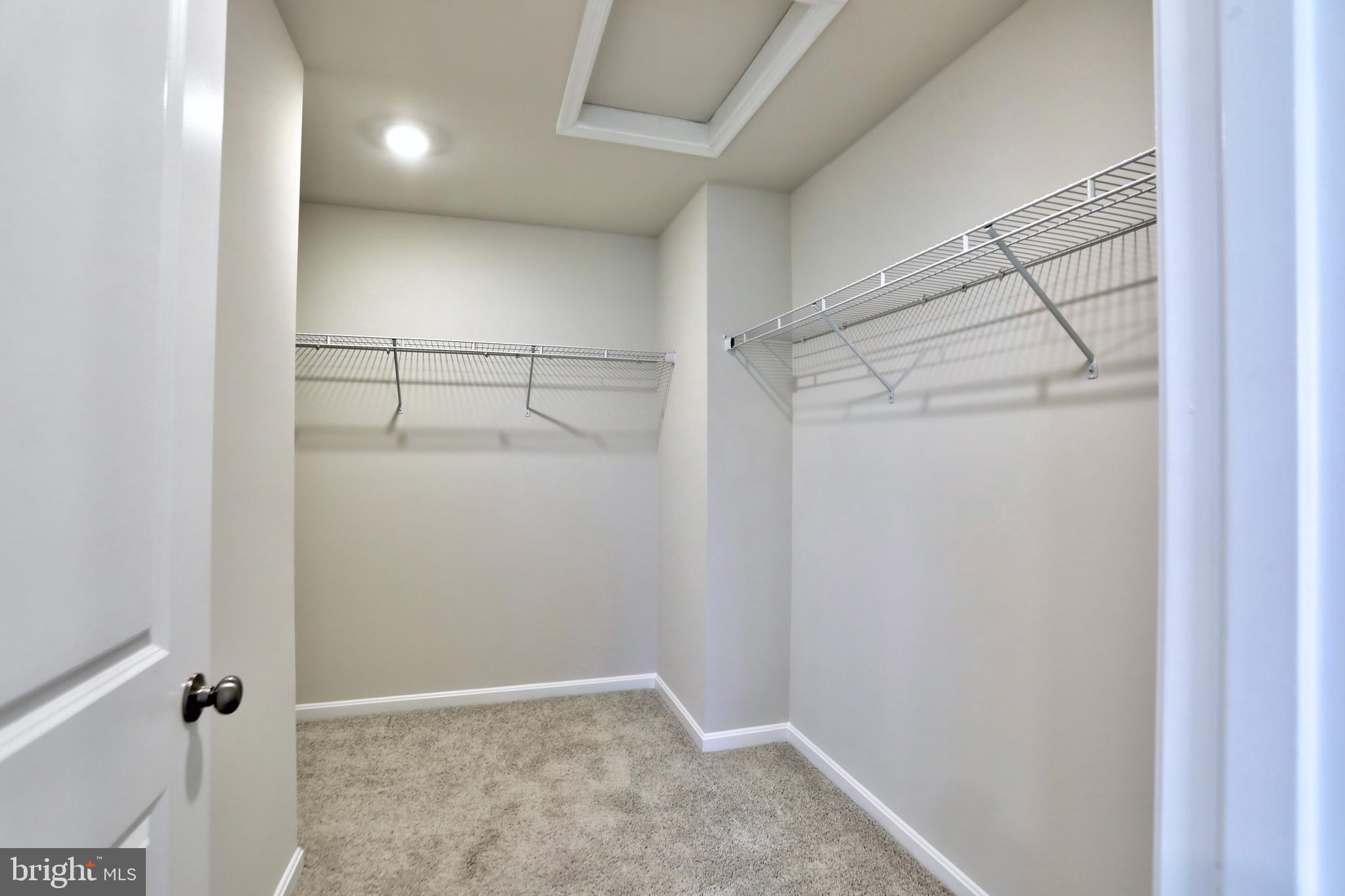 SHENANDOAH CROSSING - Residential