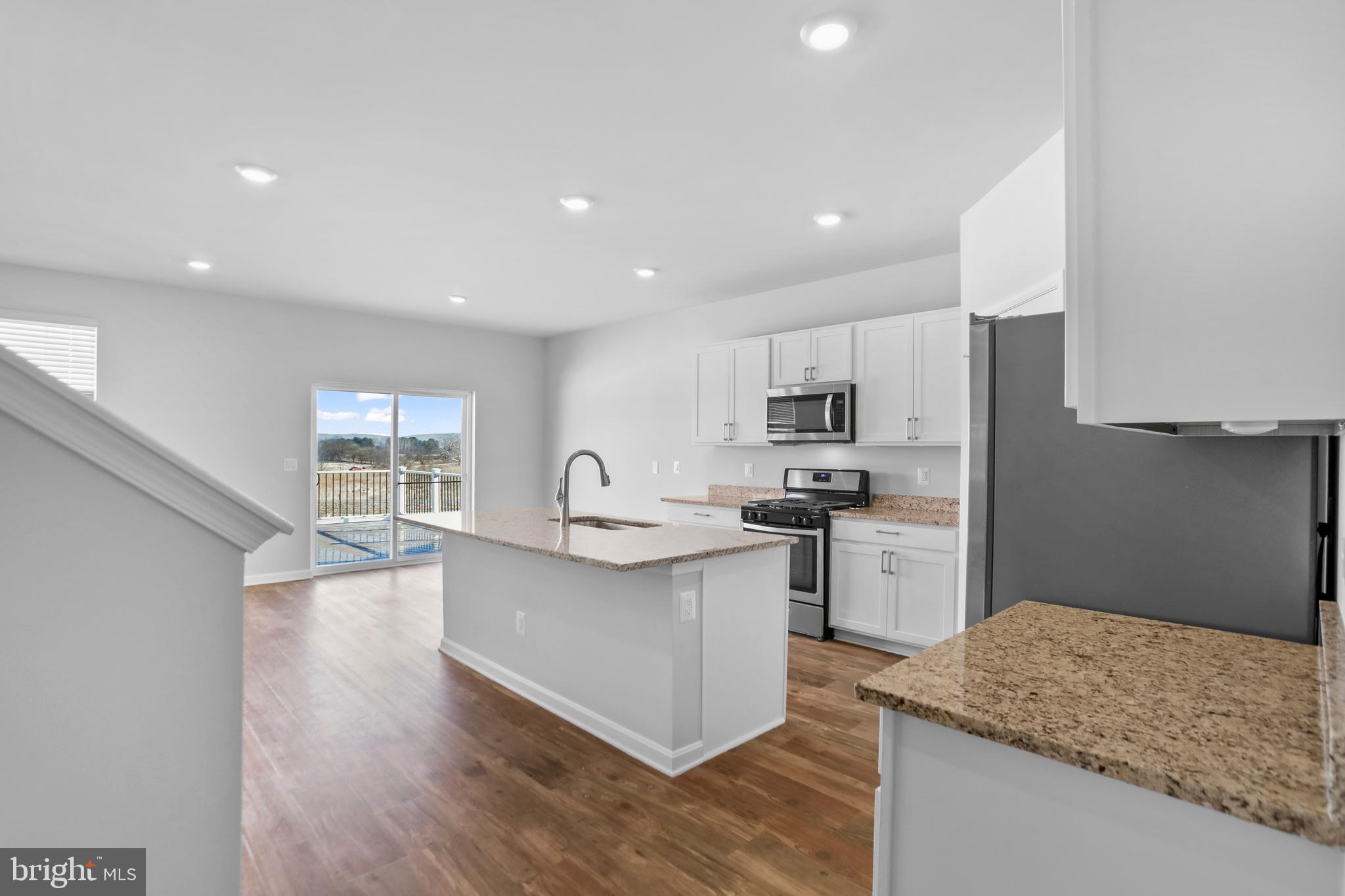 SHENANDOAH CROSSING - Residential