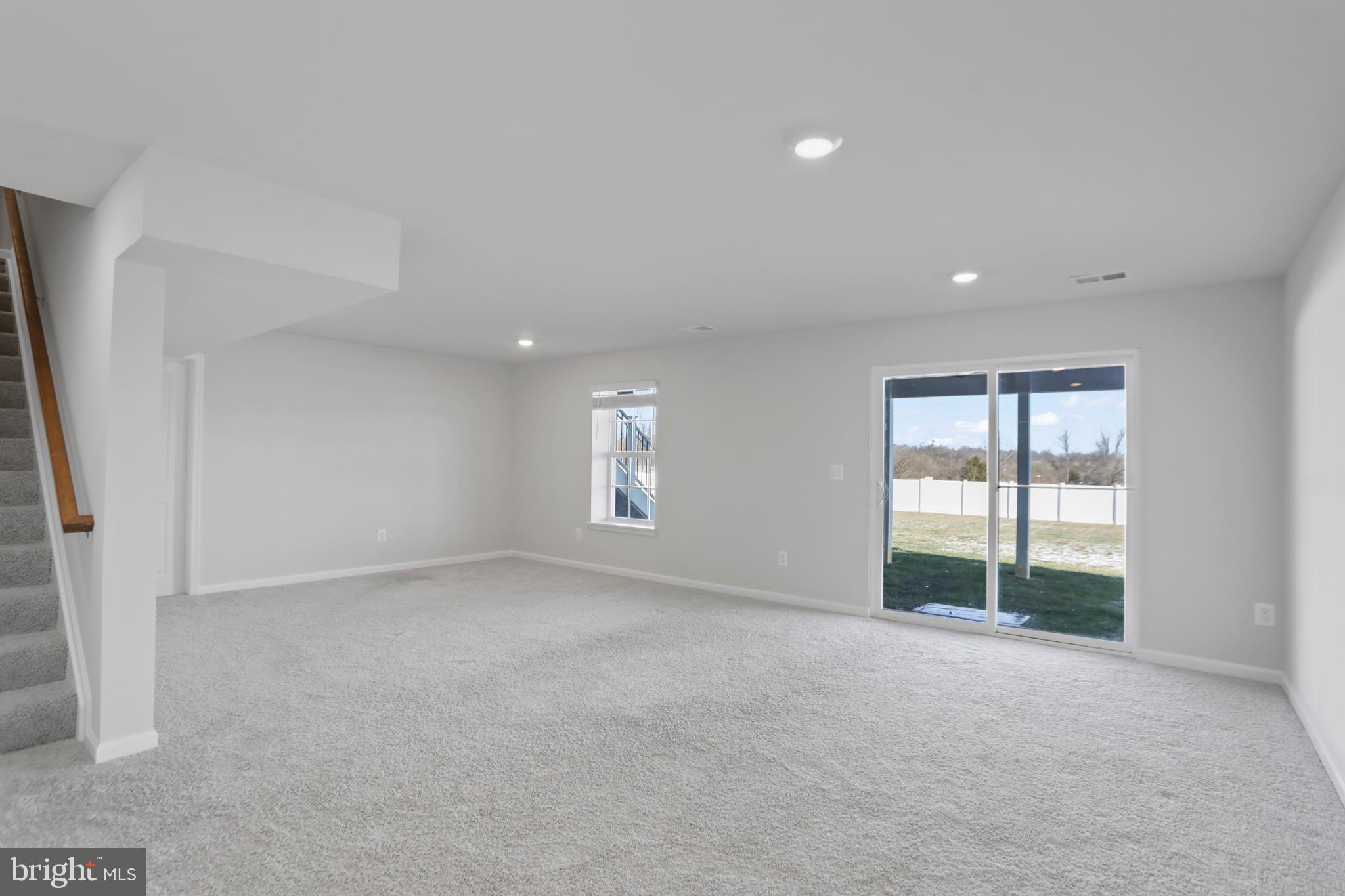 SHENANDOAH CROSSING - Residential