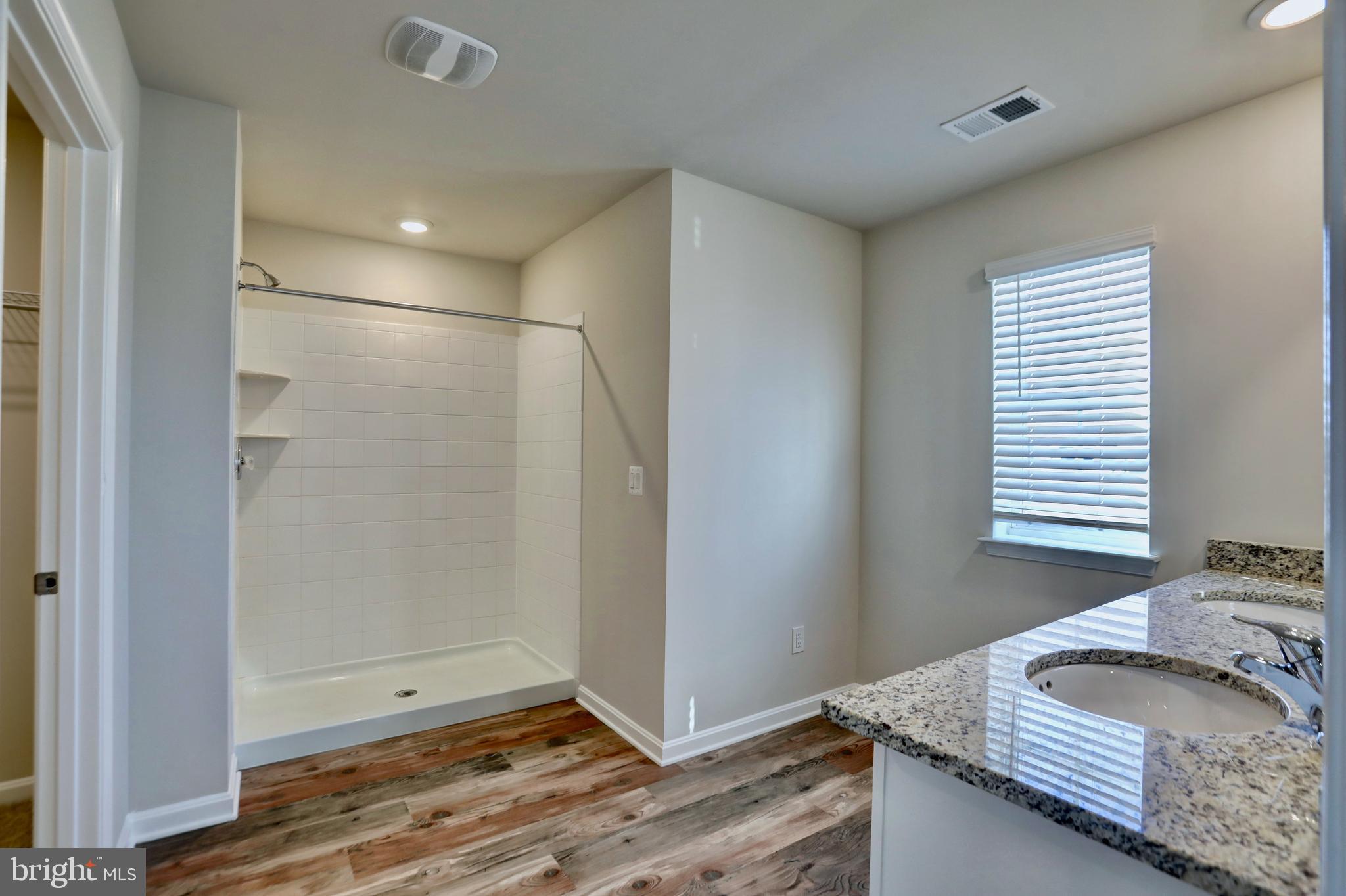 SHENANDOAH CROSSING - Residential