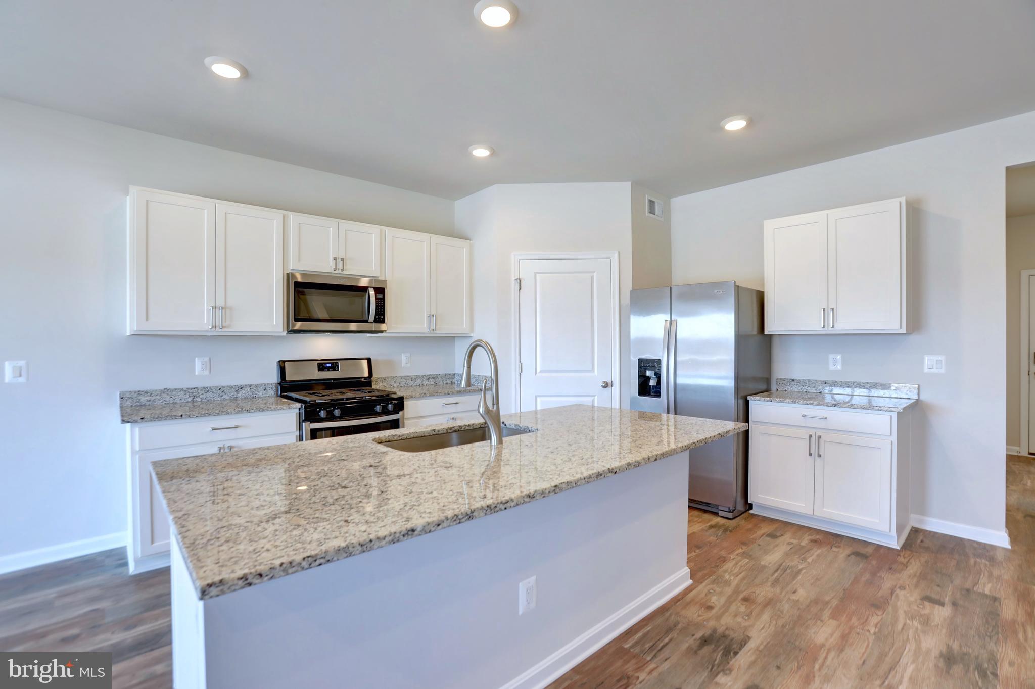 SHENANDOAH CROSSING - Residential