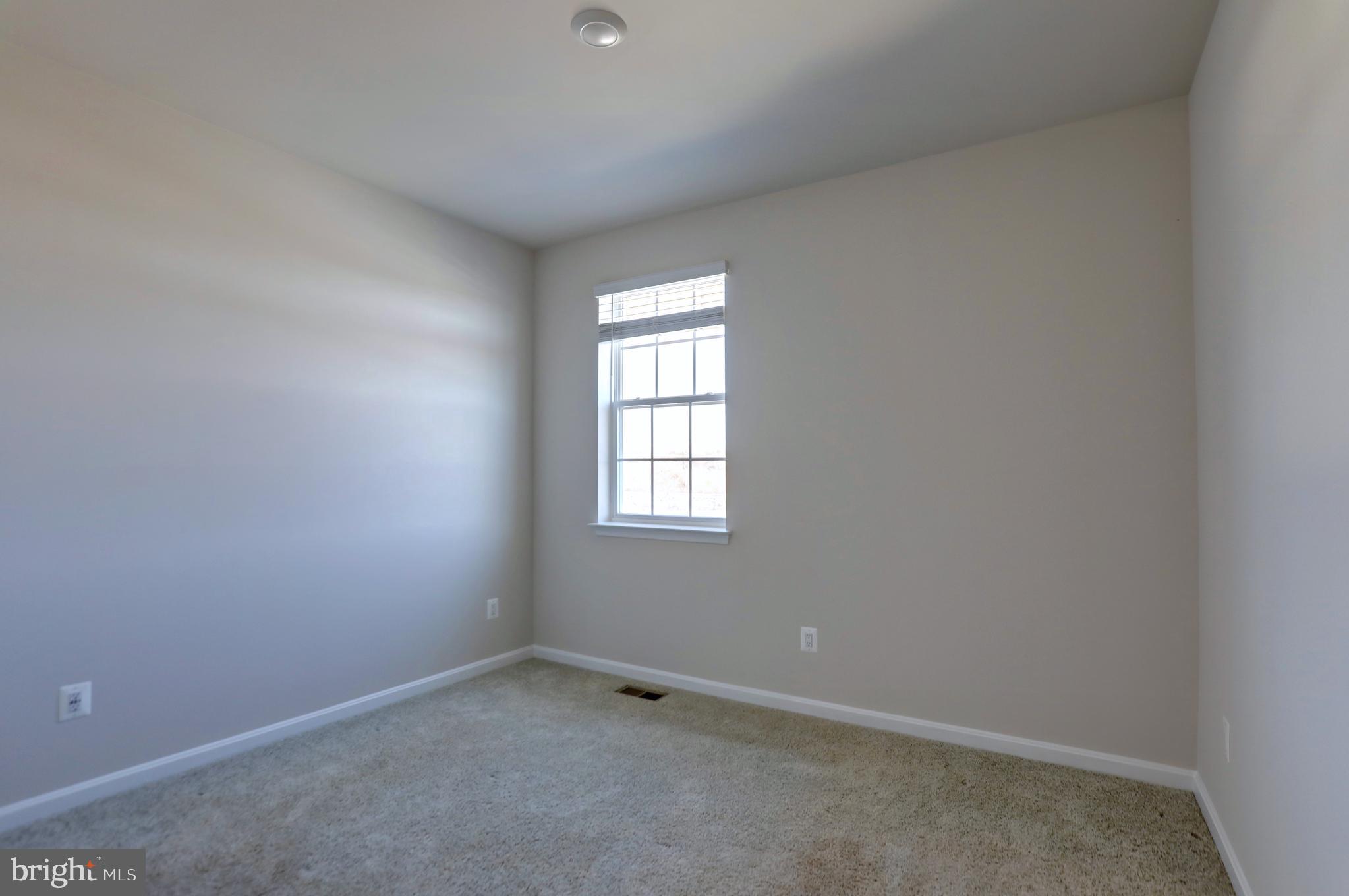 SHENANDOAH CROSSING - Residential