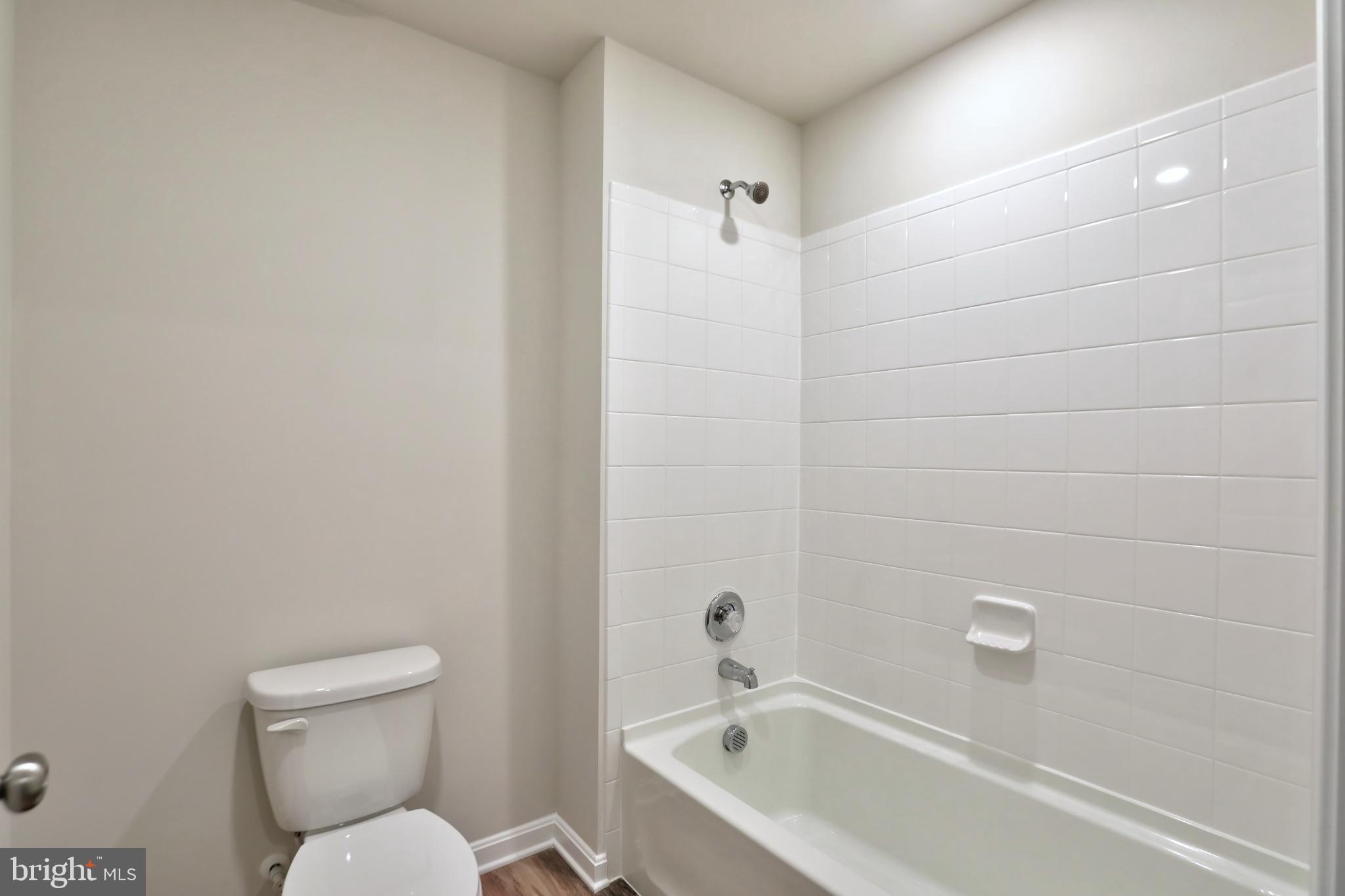 SHENANDOAH CROSSING - Residential