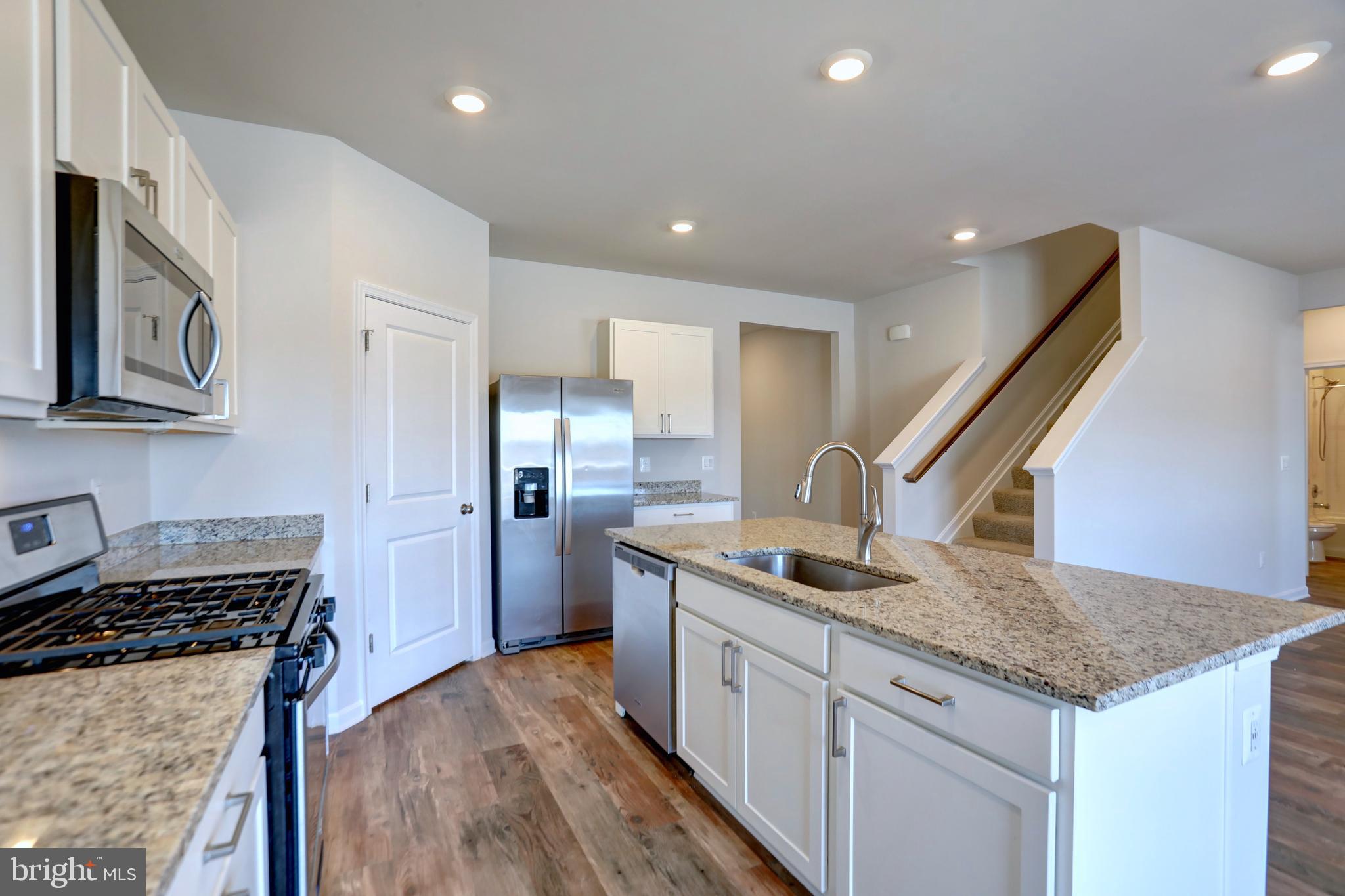 SHENANDOAH CROSSING - Residential