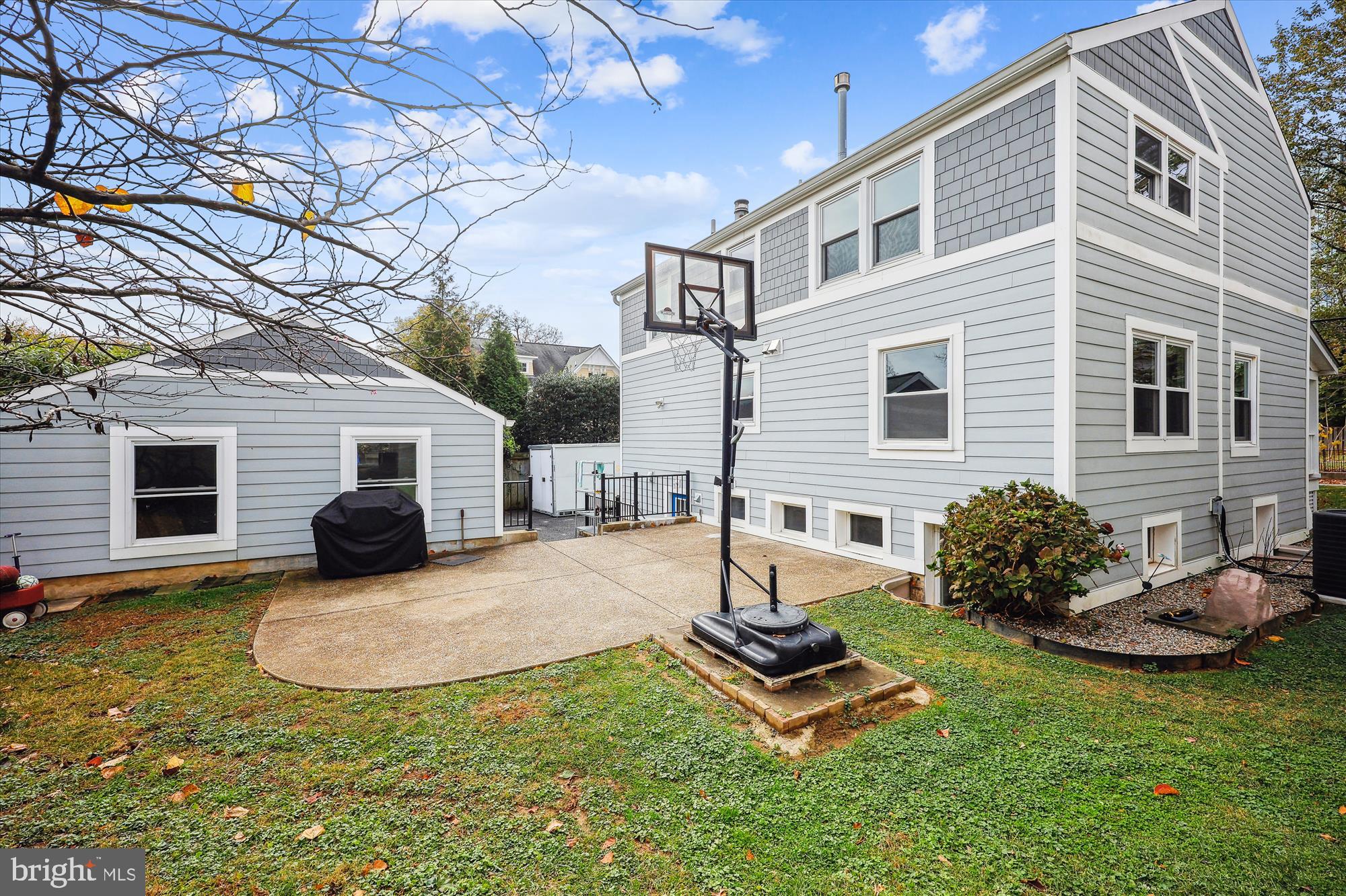 WEST CHEVY CHASE HEIGHTS - Residential