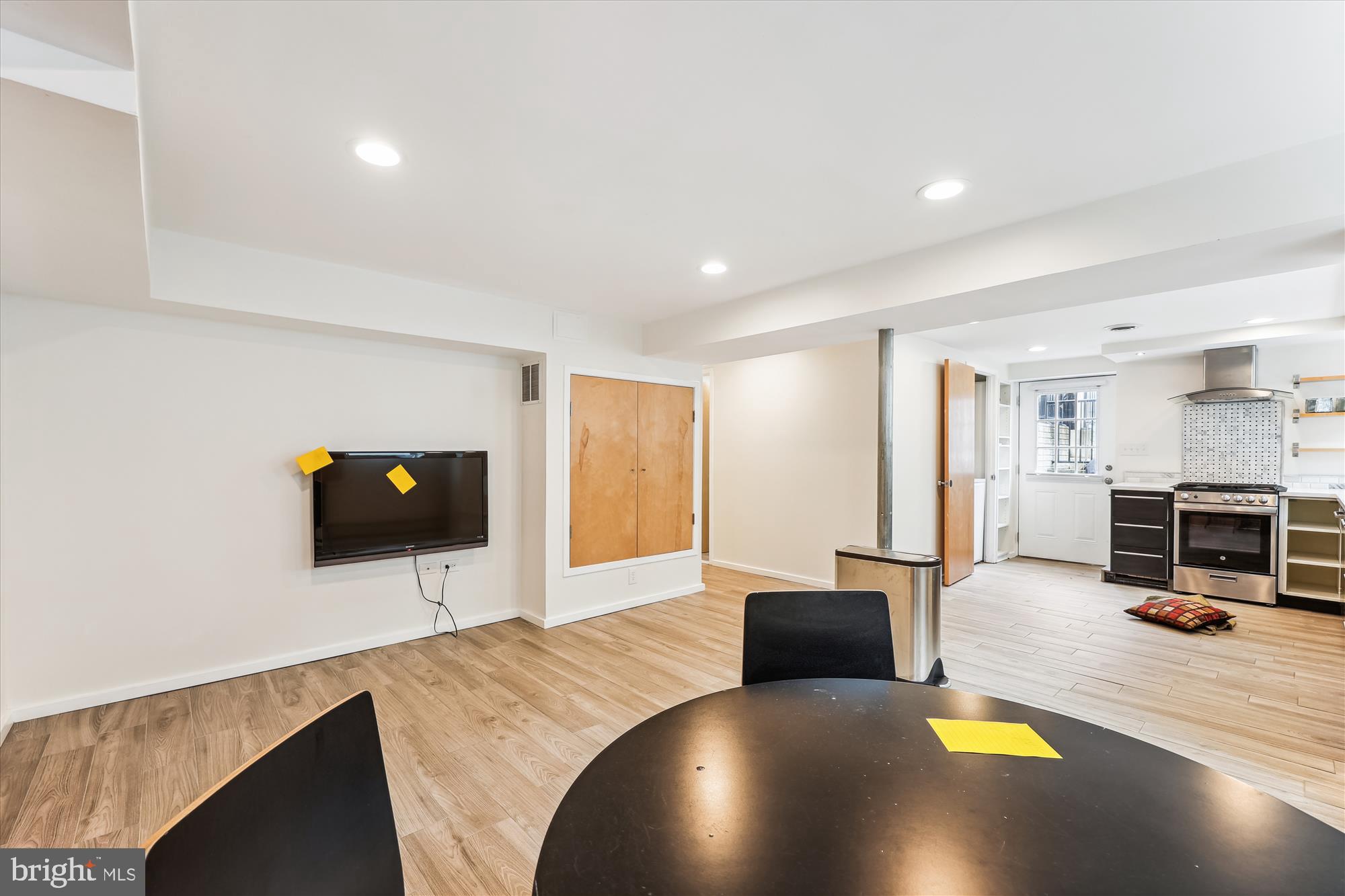 WEST CHEVY CHASE HEIGHTS - Residential