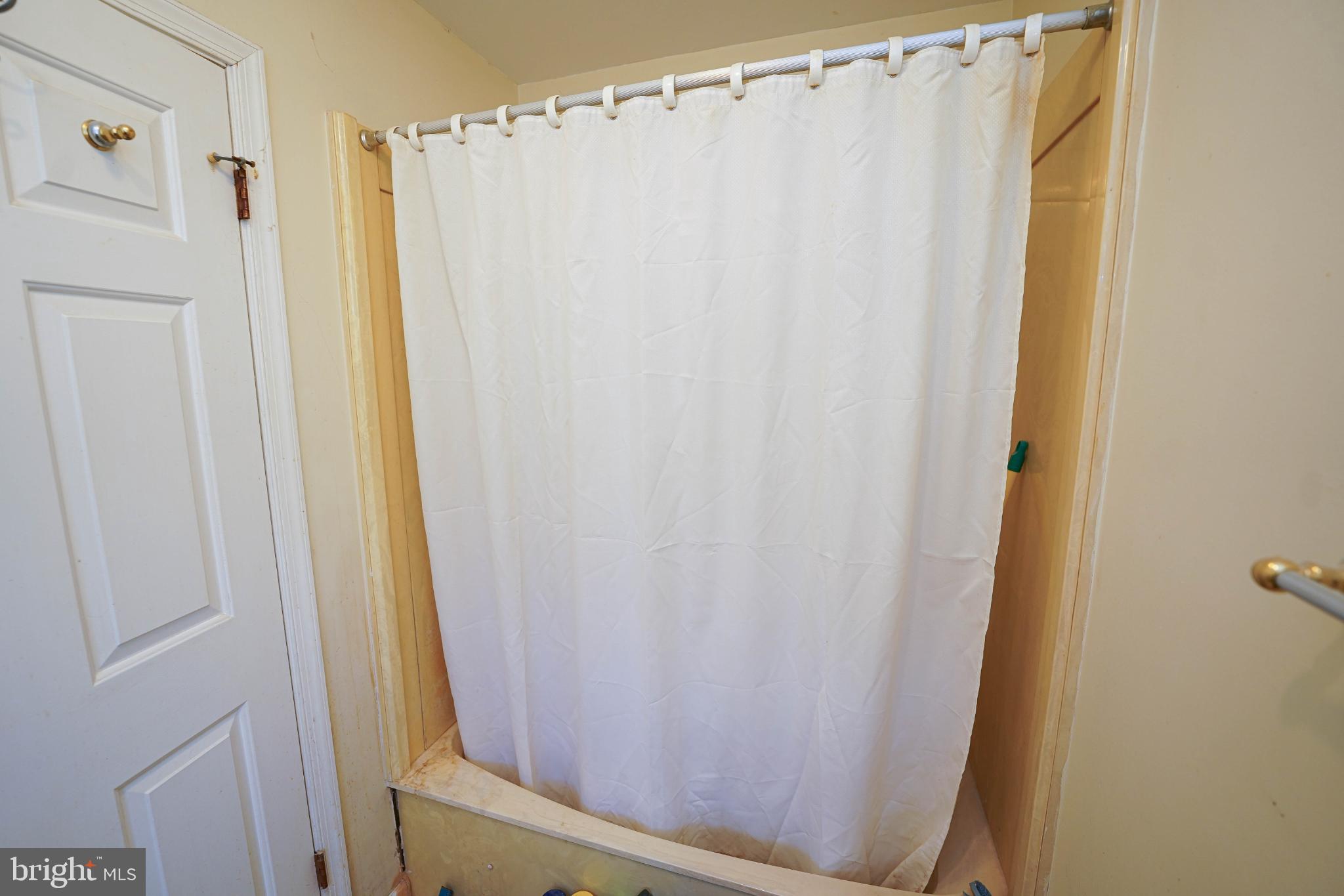 ARNELL CREEK - Residential