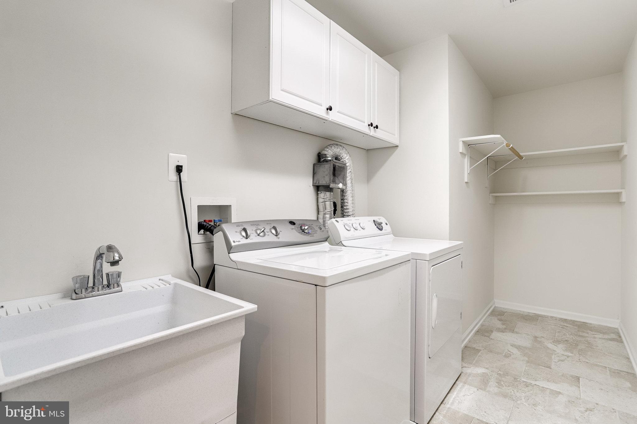 WAYCROFT WOODLAWN - Residential