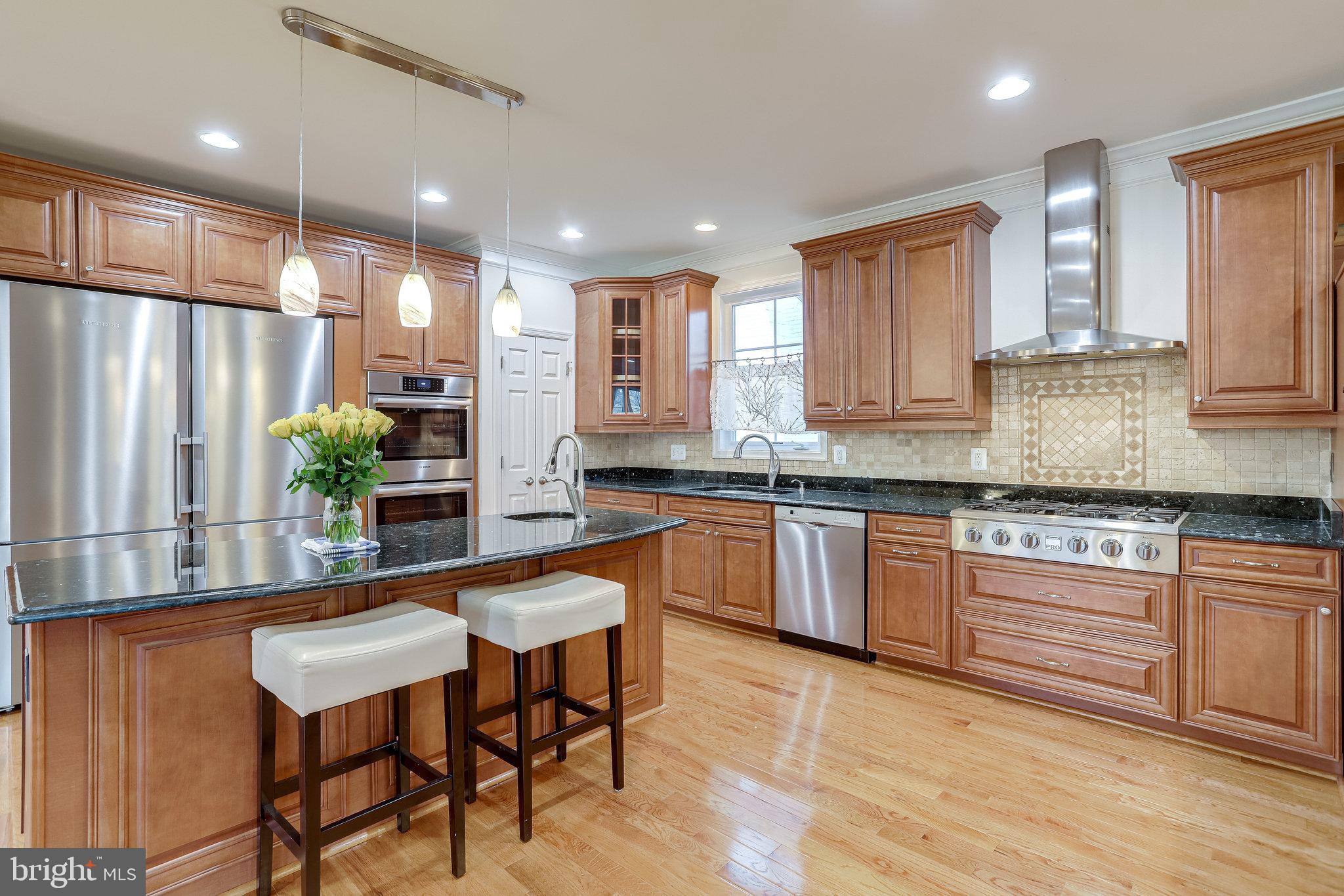 WAYCROFT WOODLAWN - Residential