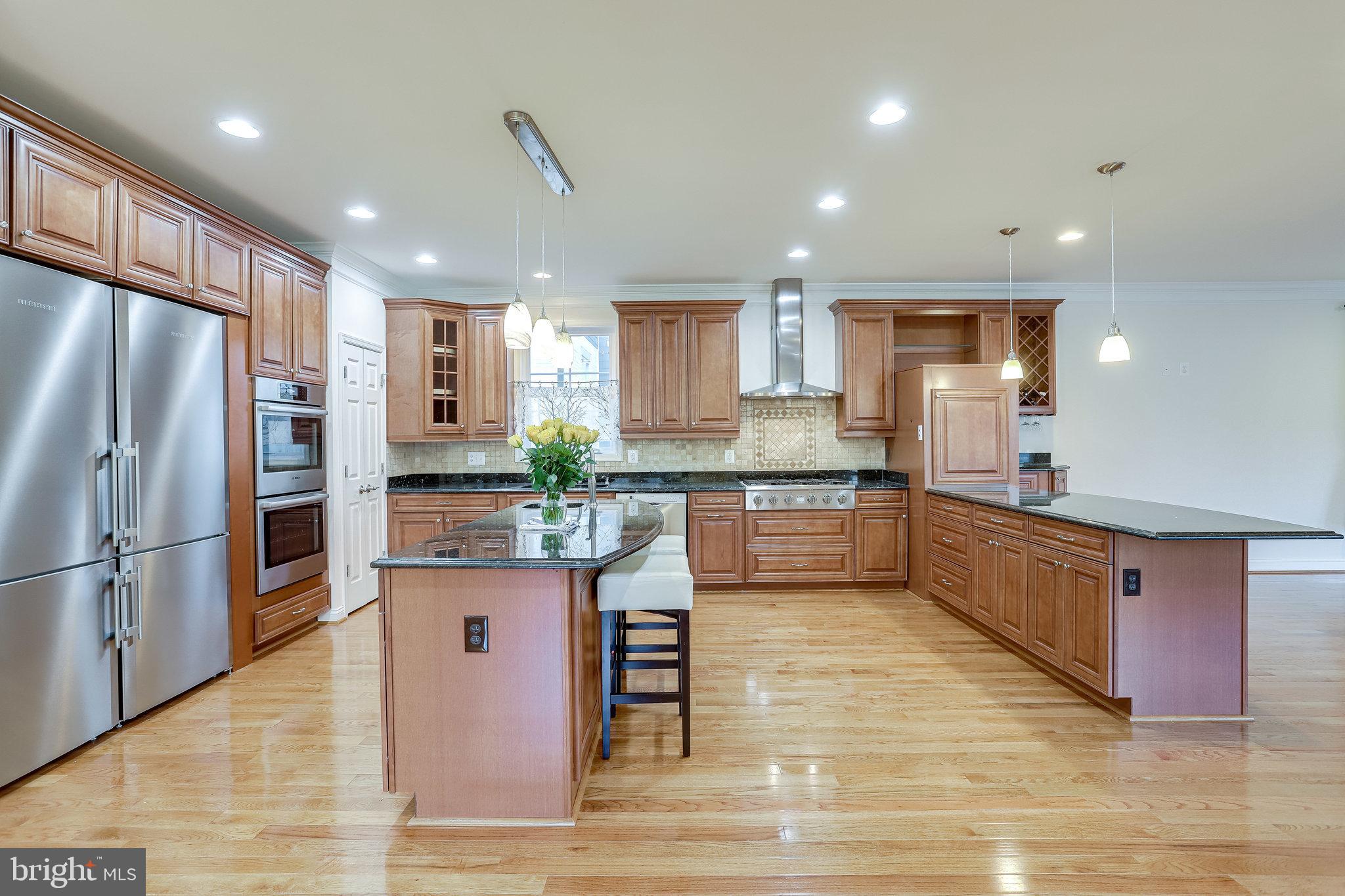 WAYCROFT WOODLAWN - Residential