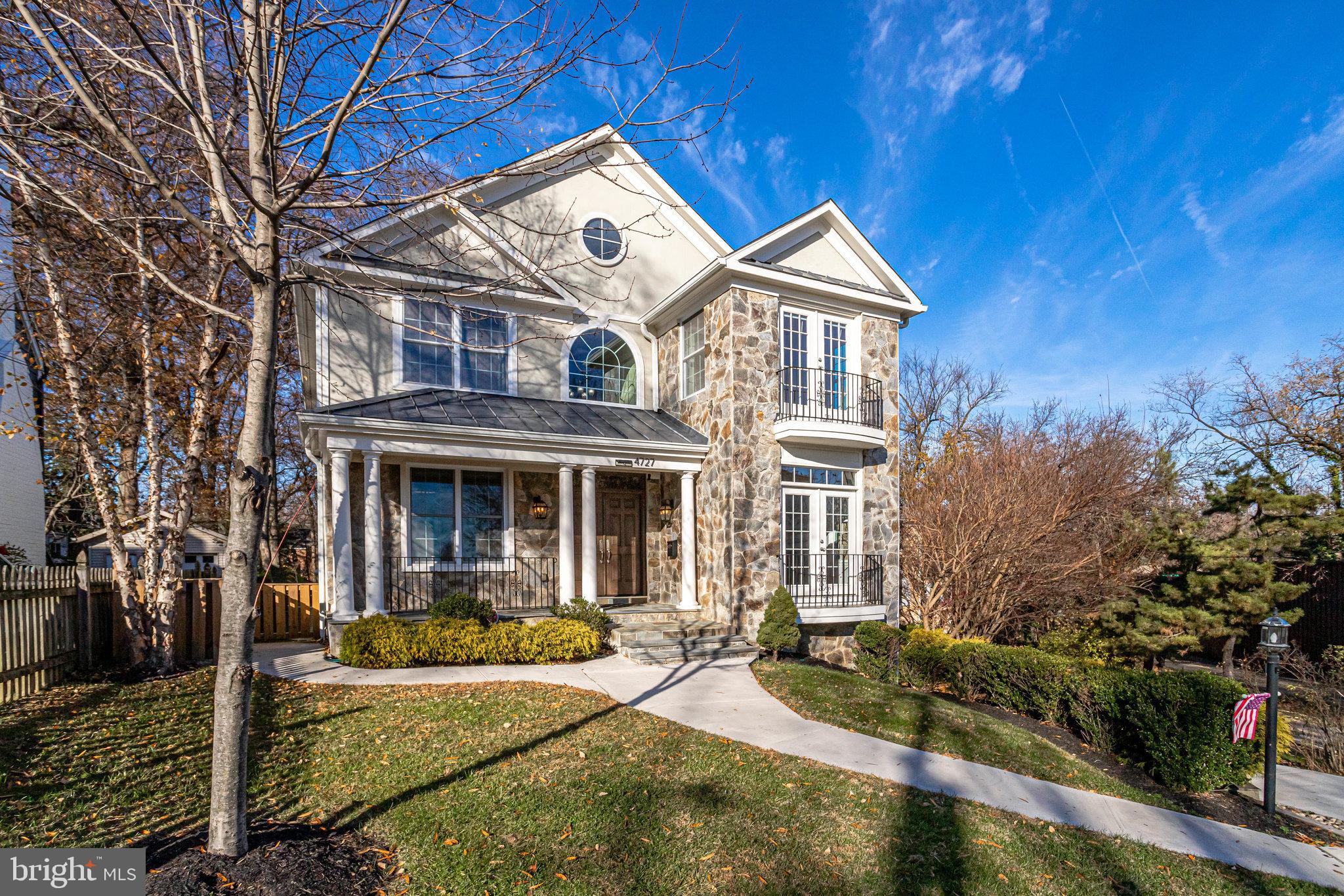 WAYCROFT WOODLAWN - Residential