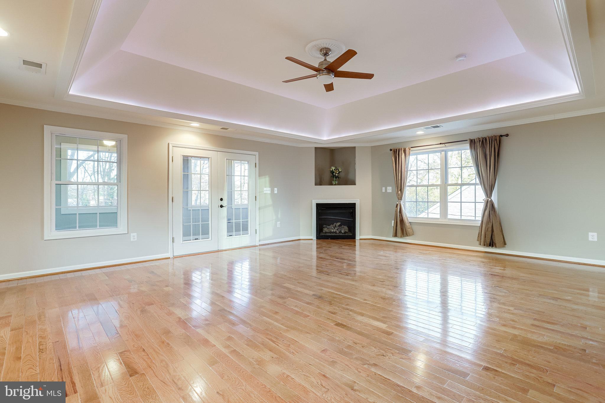 WAYCROFT WOODLAWN - Residential