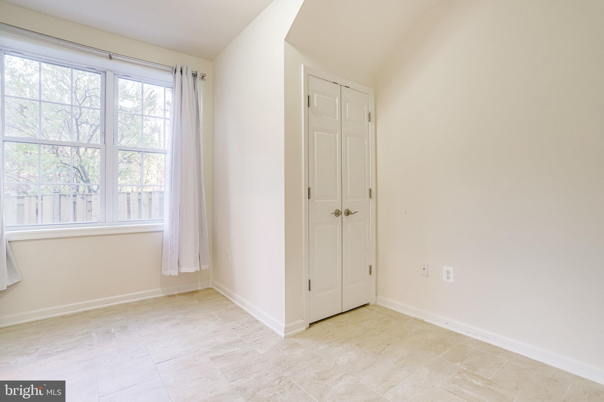 WAYCROFT WOODLAWN - Residential