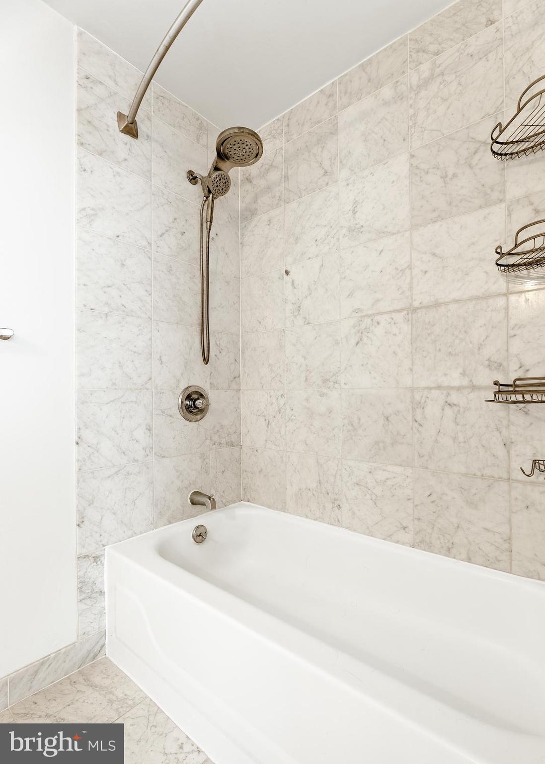 RITTENHOUSE SQUARE - Residential Lease