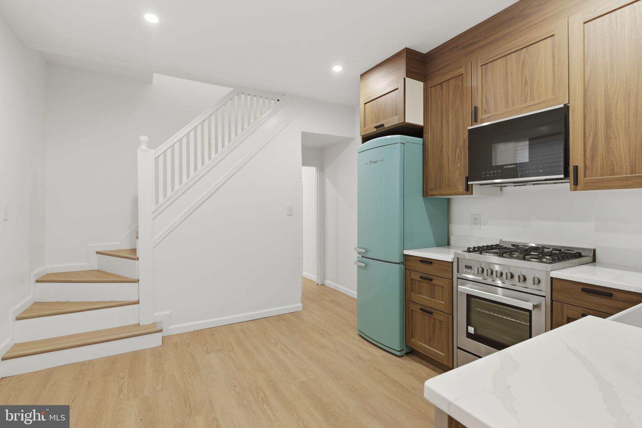 CHARLES VILLAGE - Residential