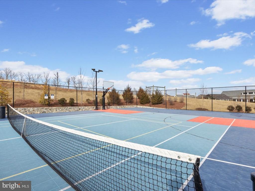 POTOMAC SHORES - Residential