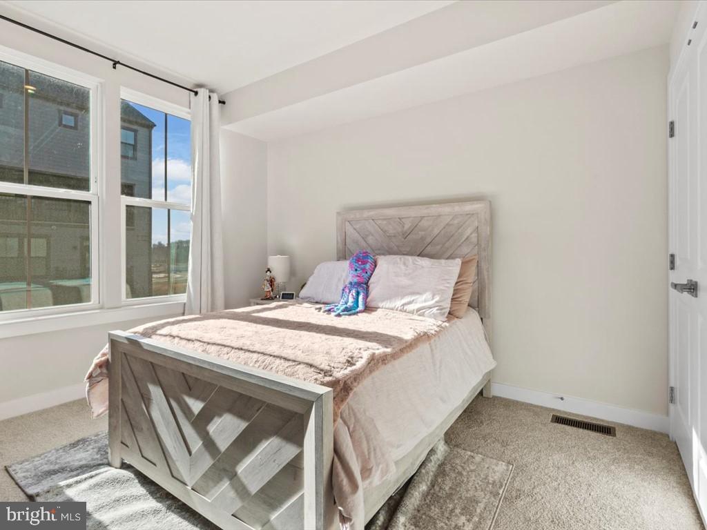 POTOMAC SHORES - Residential