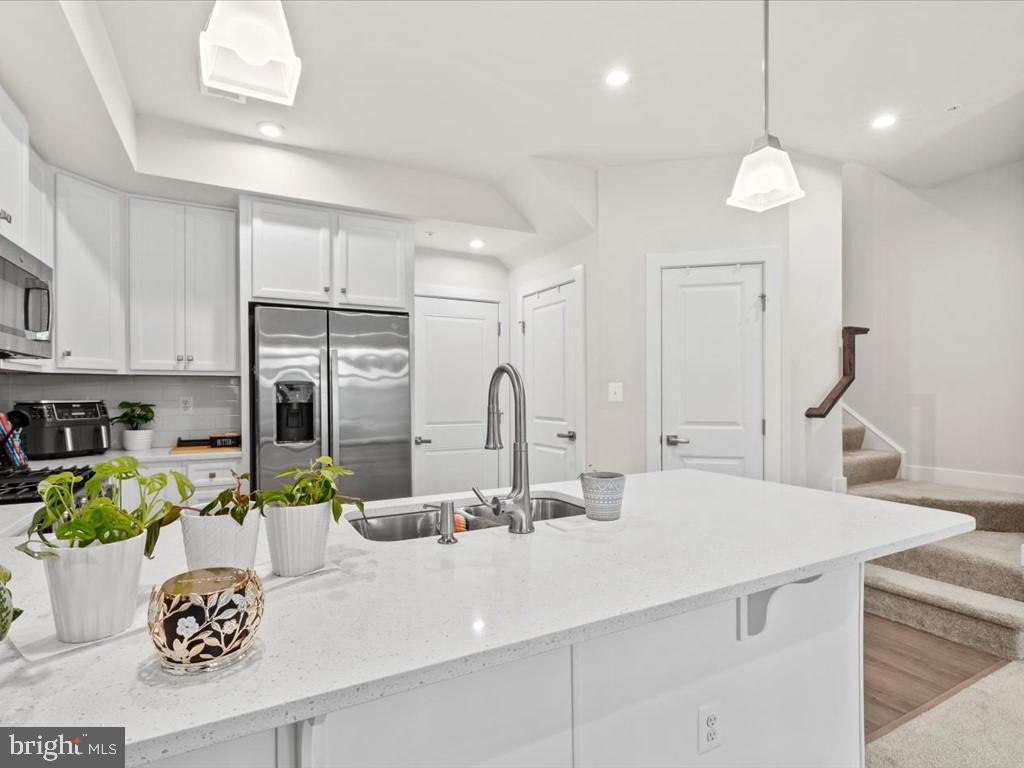 POTOMAC SHORES - Residential