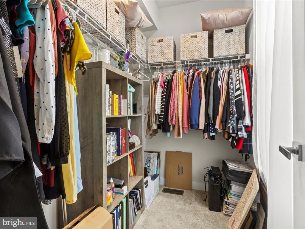 POTOMAC SHORES - Residential