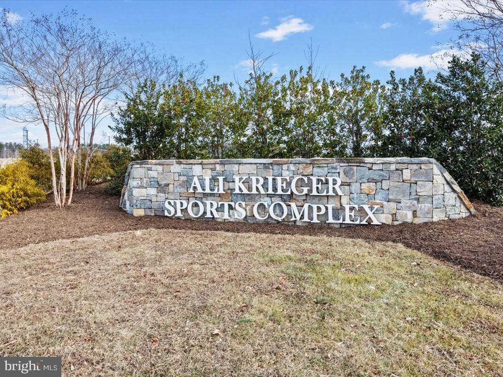 POTOMAC SHORES - Residential