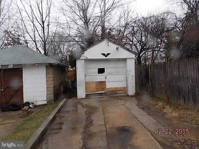 MORAVIA PARK - Residential