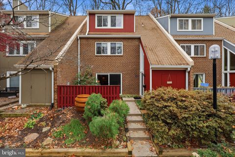 1432 GREENMONT COURT RESTON VA 20190
