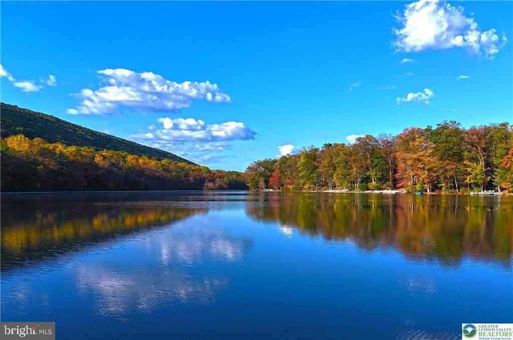LAKE HAUTO - Residential