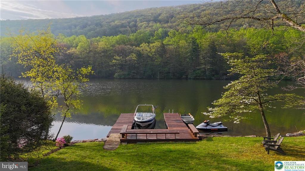 LAKE HAUTO - Residential