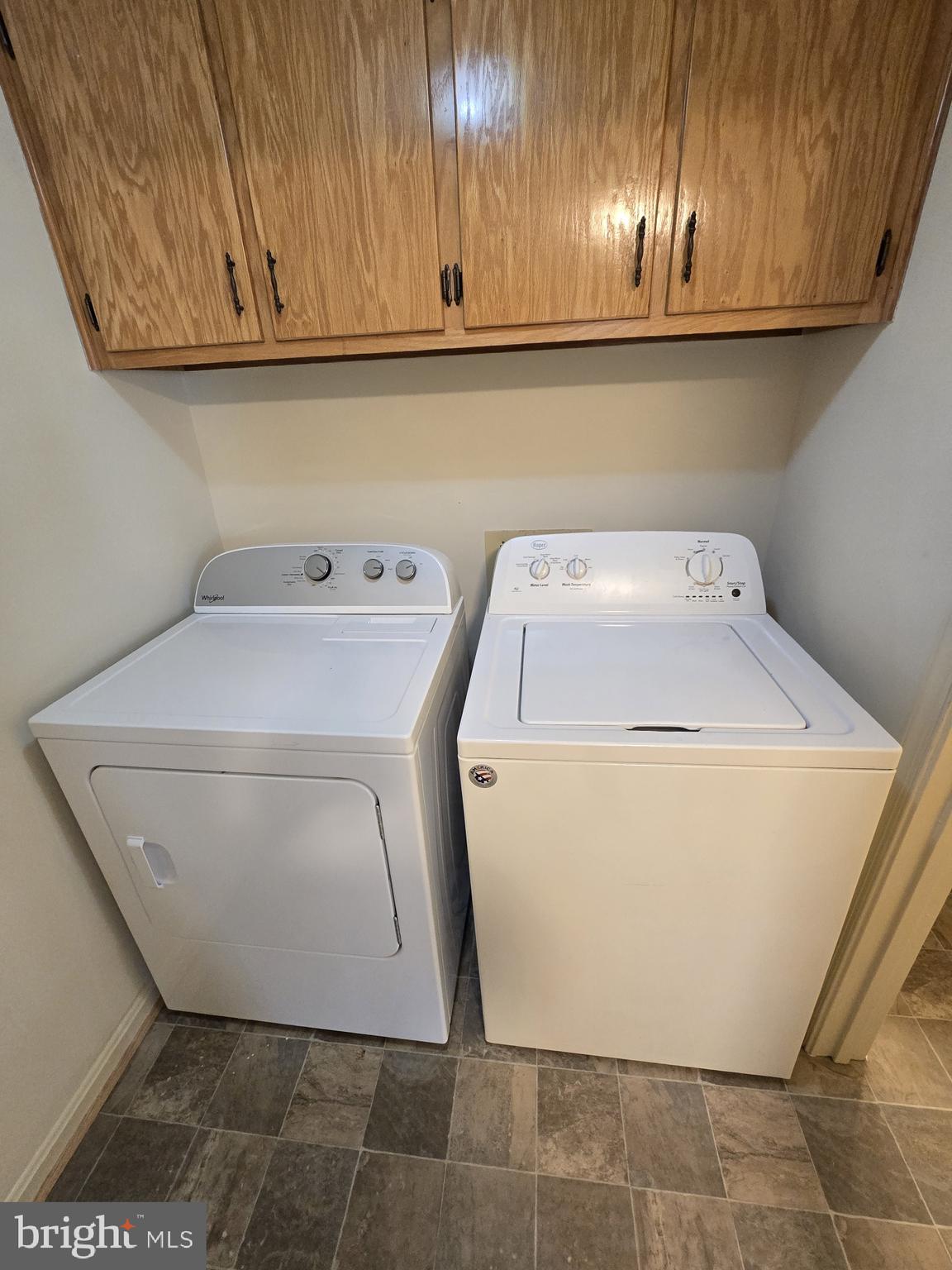 LA PLATA - Residential Lease