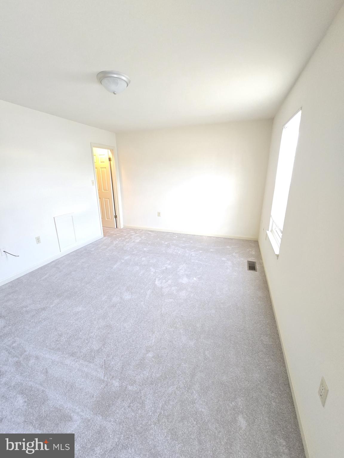 LA PLATA - Residential Lease