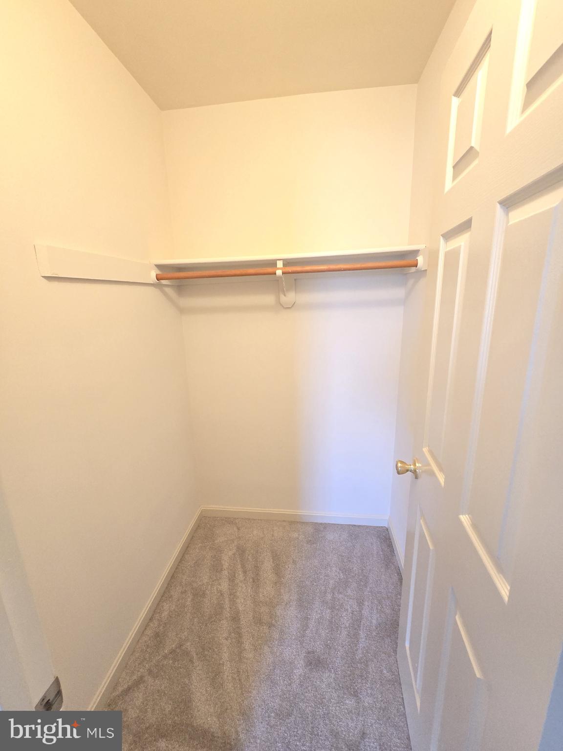 LA PLATA - Residential Lease