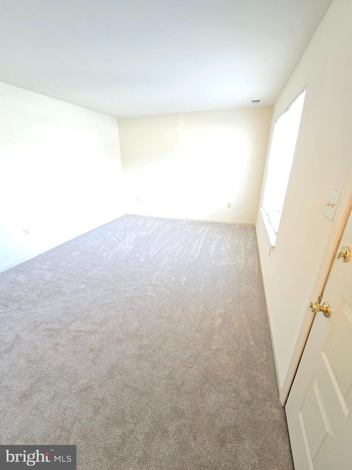 LA PLATA - Residential Lease