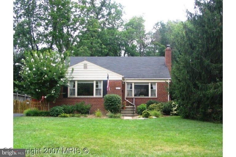 CHESTERFIELD - Residential Lease