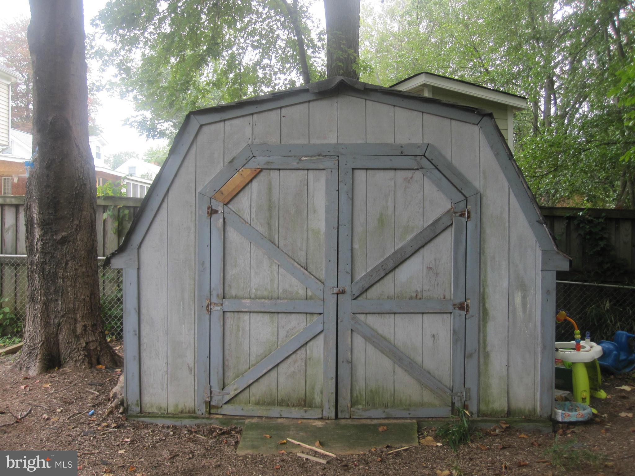 CHESTERFIELD - Residential Lease