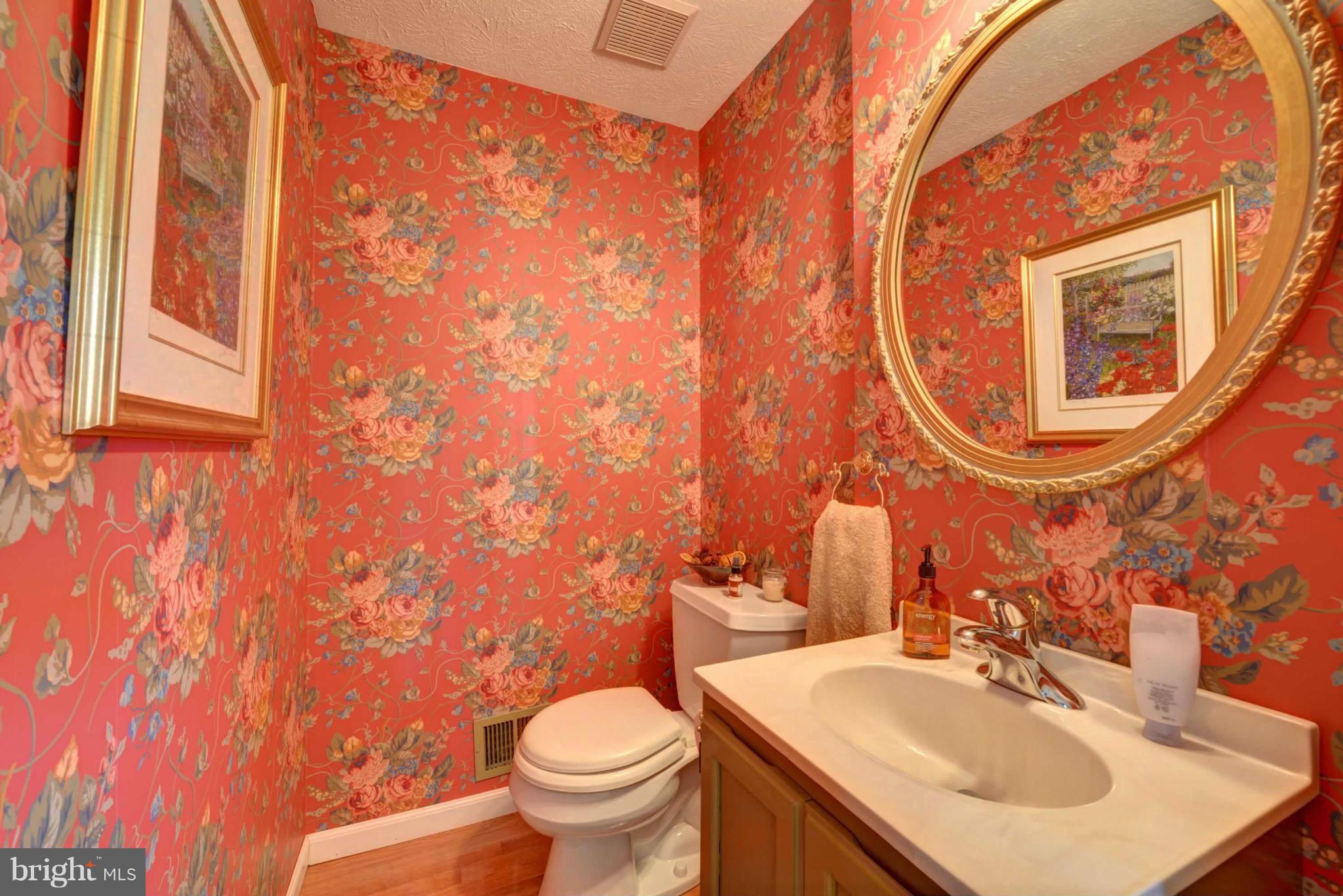 CARDINAL GLEN - Residential