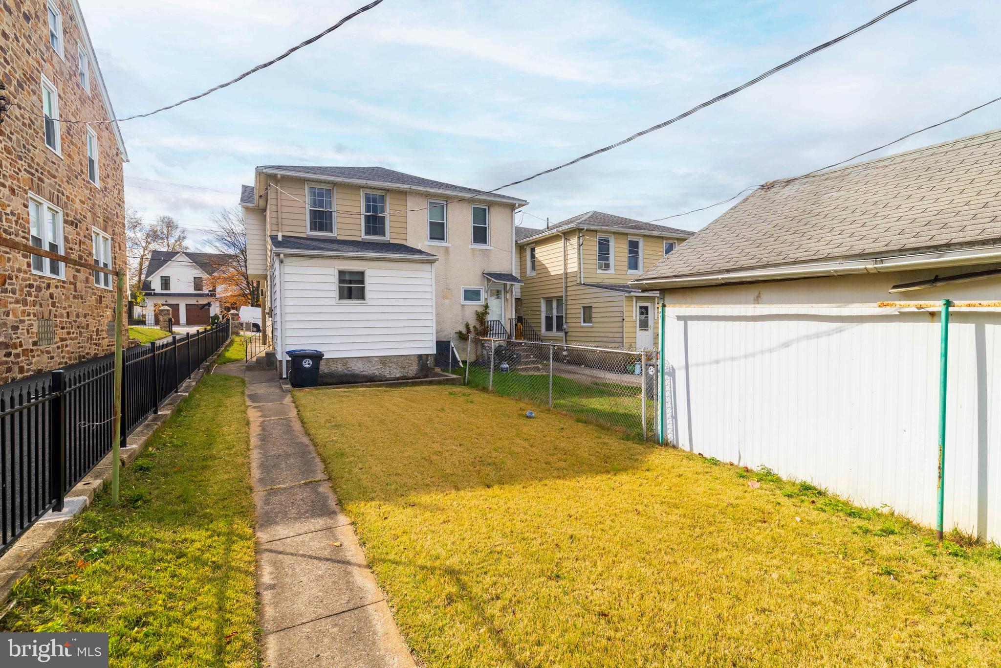 CONSHOHOCKEN - Residential