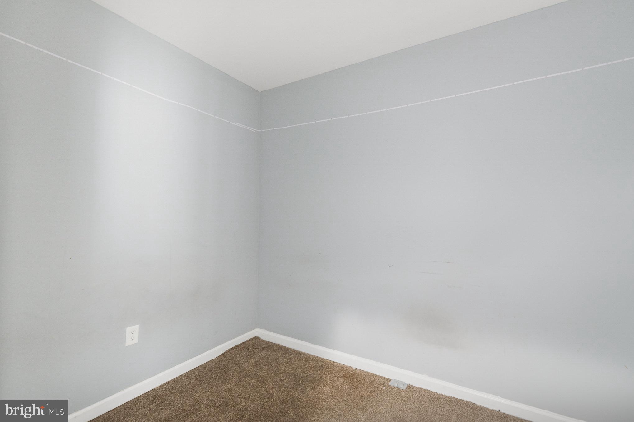 MILL HILL - Residential