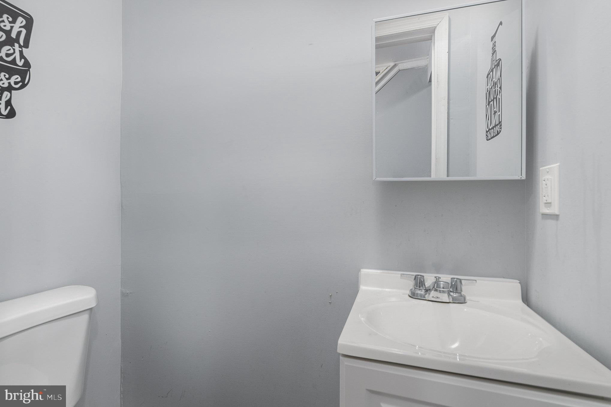 MILL HILL - Residential