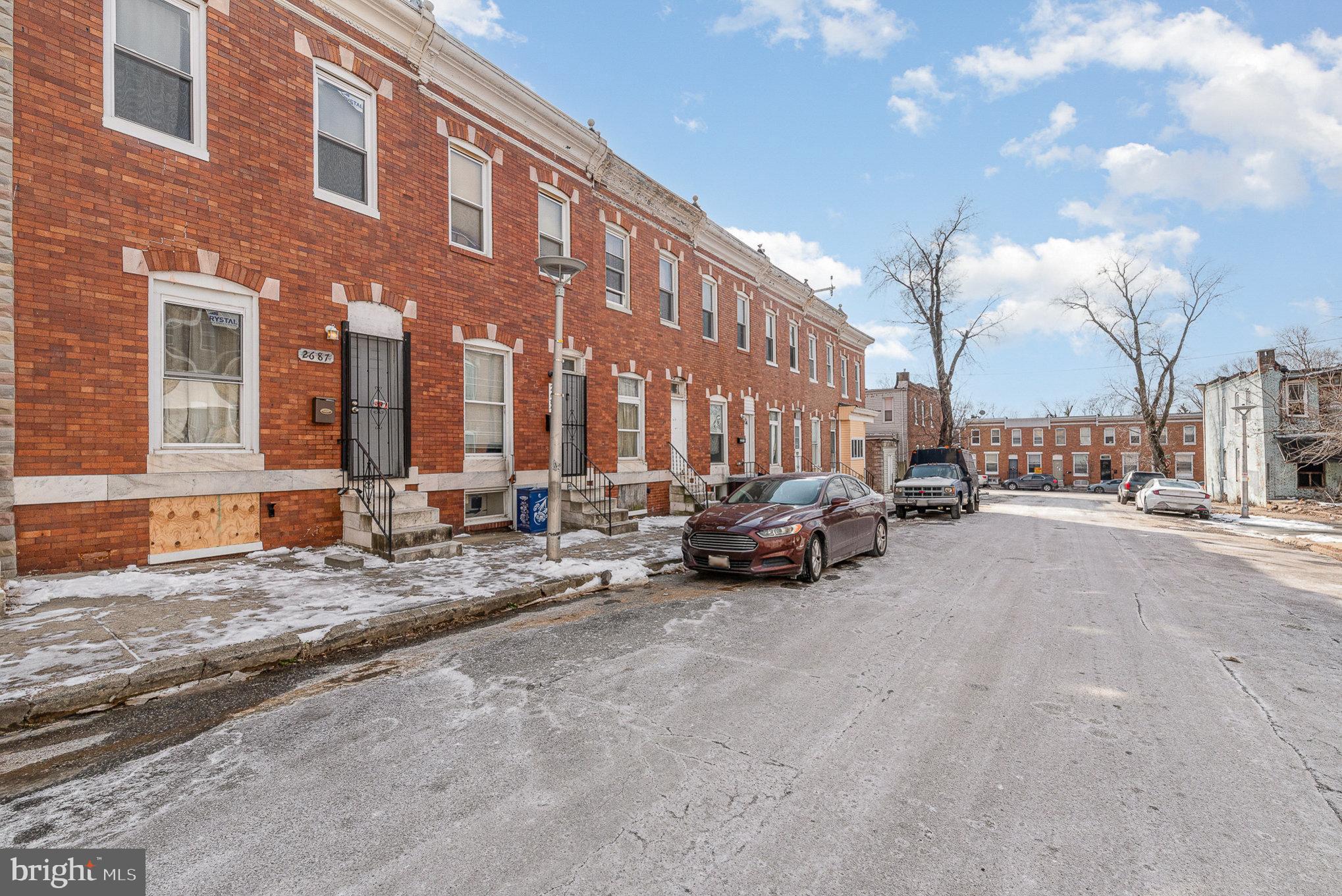 MILL HILL - Residential