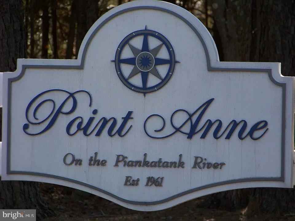 0-36B 1 D 8 POINT ANNE DRIVE