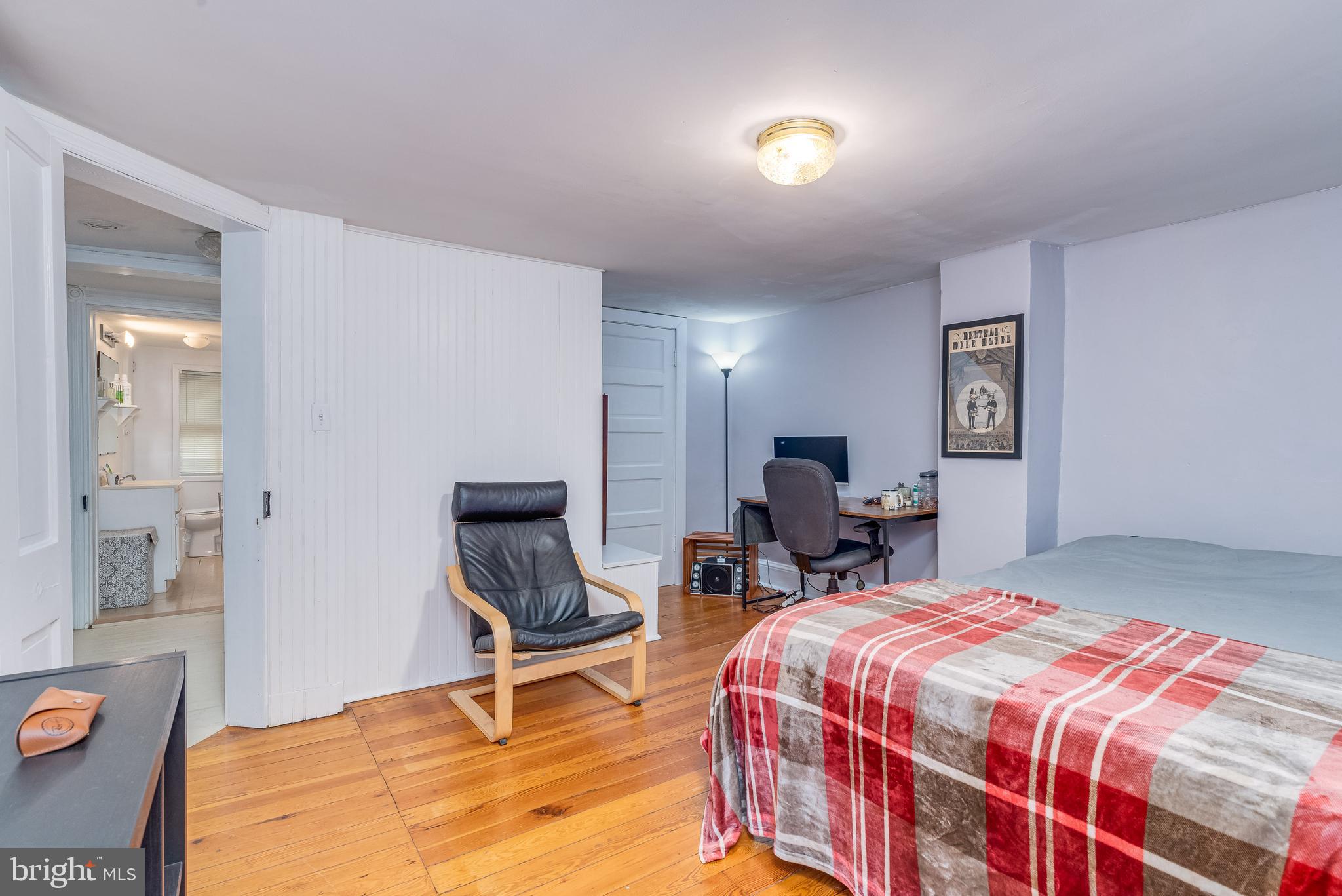 HISTORIC CHARLES TOWN - Residential