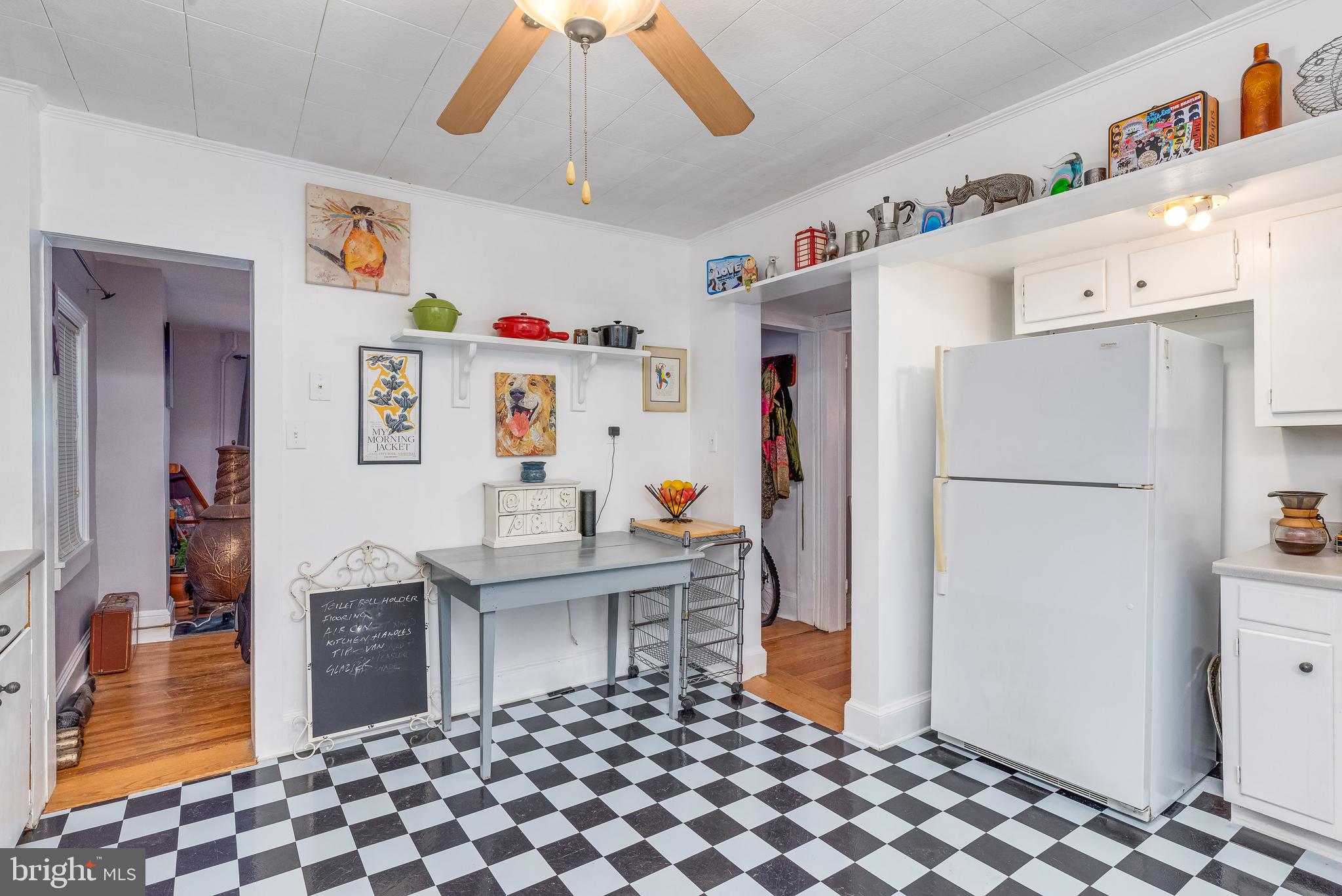 HISTORIC CHARLES TOWN - Residential