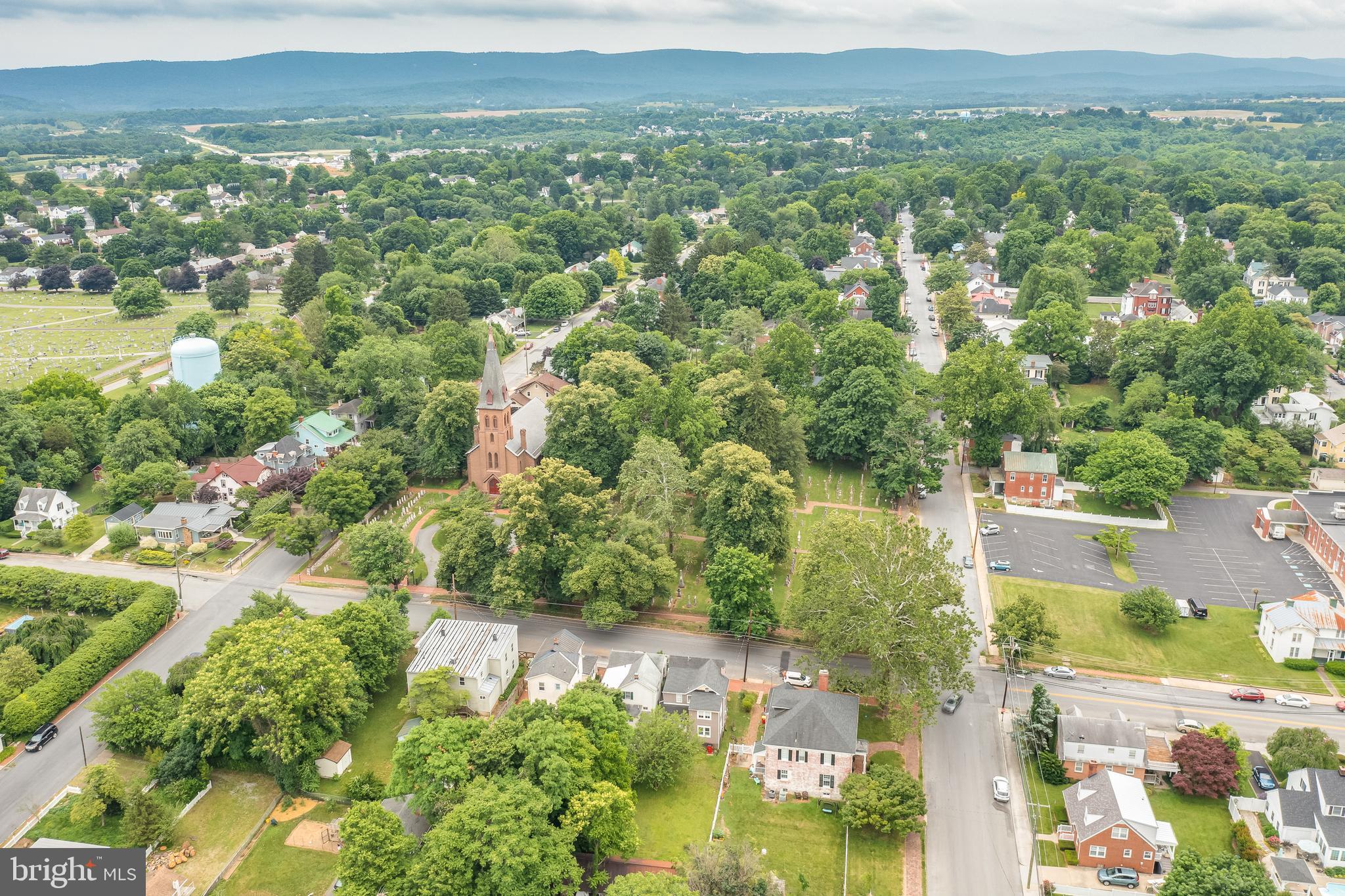 HISTORIC CHARLES TOWN - Residential
