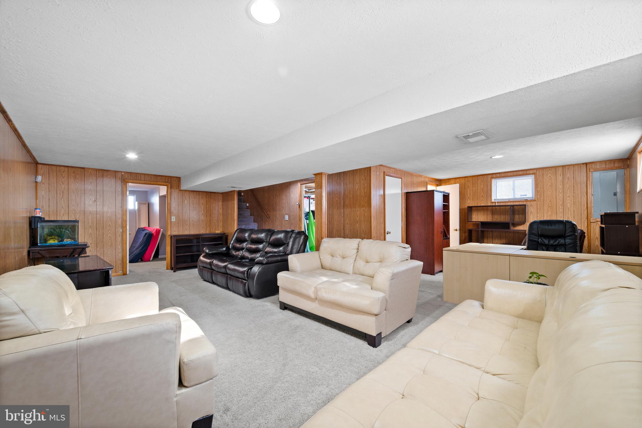 CHELTENHAM FOREST - Residential